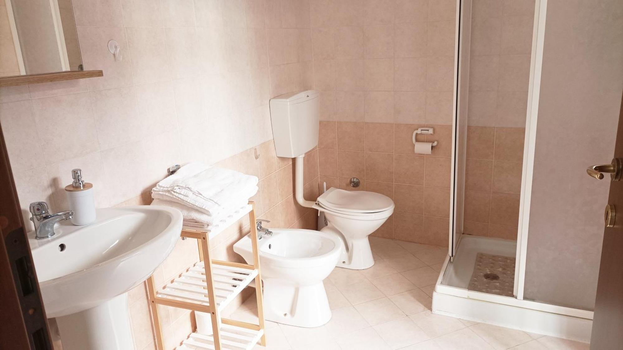 Quick Home - Interno 45 บีเอลลา ภายนอก รูปภาพ